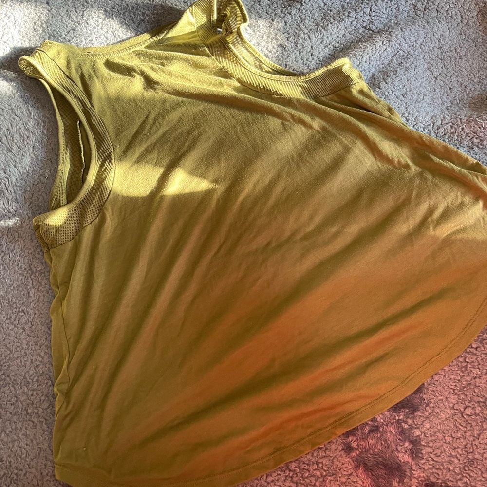 Old Navy Tank
